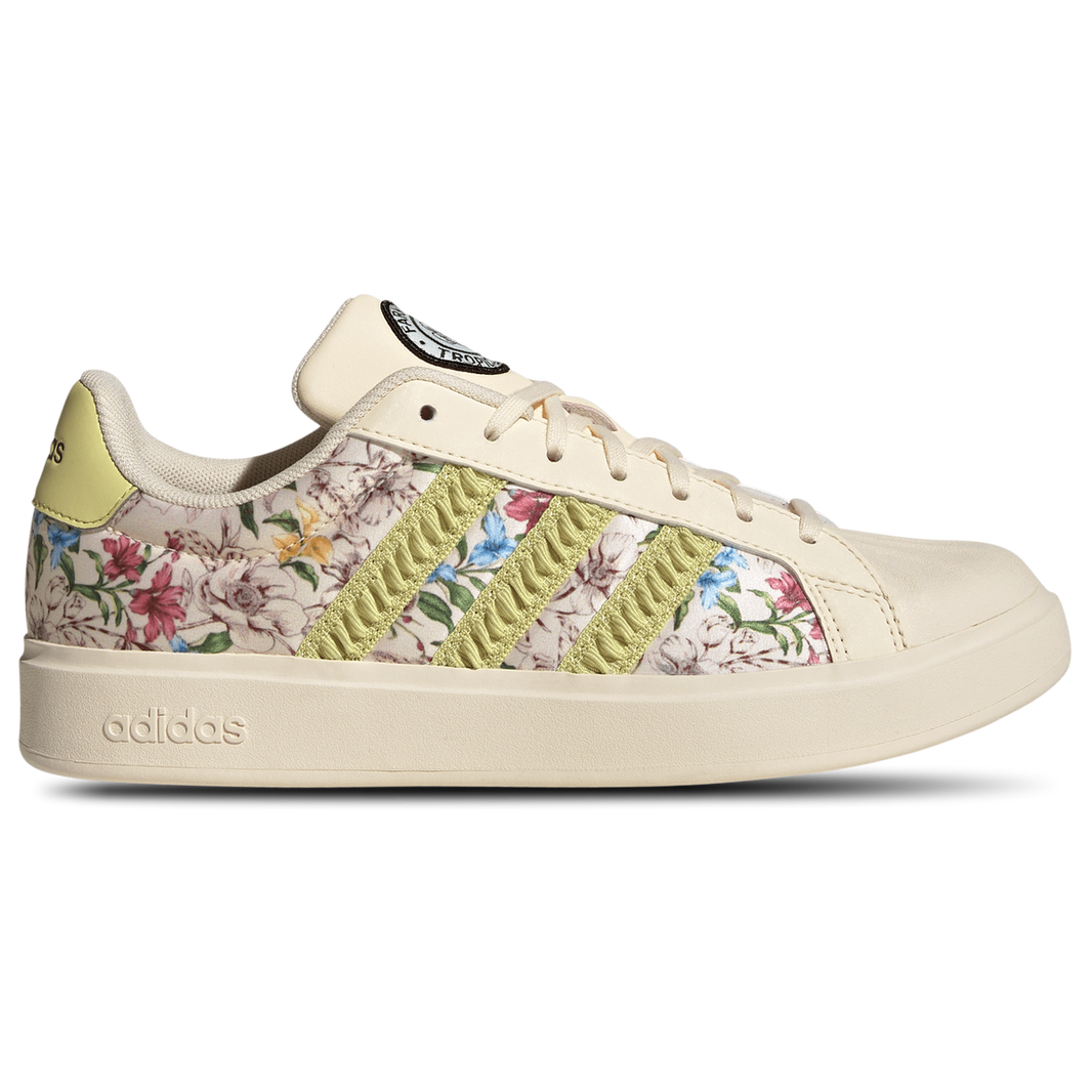 adidas Streettalk