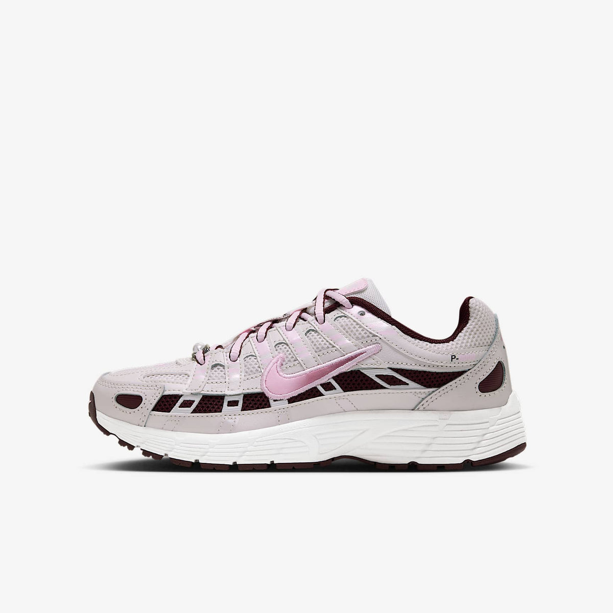 Nike P-6000